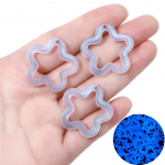 10/20 tk akr&uuml;&uuml;lhelmed &ouml;&ouml;valgus peened s&auml;delevad &otilde;&otilde;nsad pentagrammid kaelakee k&auml;ev&otilde;ru k&otilde;rvar&otilde;ngaste ehete valmistamiseks 10pcs sinine