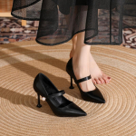 Uues stiilis teravatipulised tikk-k&otilde;rged kontsad, suured ja paksud laiad p&auml;rlmutrid &uuml;hekordsed kingad madala suuga mugavad naistekingad 34 must