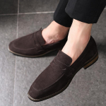 Moodsad meeste klassikalised retro penny-loafersid mokassiinid veisenahast seemisnahast Moodsad meeste nahast vabaajajalatsid Meeste v&auml;litingimustesse s&otilde;itmiseks libisevad madalad kingad 38 tumepruun v&auml;rv