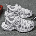 Meeste n&ouml;&ouml;rkingad Street Sneakers Ni&scaron;&scaron; Paks Spleissitud Segav&auml;rvilised Spordijalatsid Saabumine Vulkaniseeritud Jalan&otilde;ud 36 beež