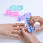 Famous Beautyful Lady Plastikust k&uuml;&uuml;netolmupuhastushari, k&uuml;&uuml;nte pedik&uuml;&uuml;ri t&ouml;&ouml;riistad k&auml;epide