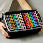 24.12.30.80 V&auml;rvimarkerid Manga Joonistusmarkerid Pliiats Alkoholip&otilde;hine sket&scaron; Vildiotsaga &otilde;line kahe pintsliga pliiats Kunstitarbed 80 Colors