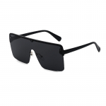 Uued suure raamiga &uuml;hes t&uuml;kis p&auml;ikeseprillid Fashion Trend p&auml;ikeseprillid Naiste poolraamiga uhked prillid Black frame and gray patch