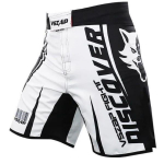 MMA l&uuml;hikesed p&uuml;ksid meeste poksip&uuml;ksid kikkpoksi treening j&otilde;usaal hingav v&otilde;itluskunst Muay Thai puuriv&otilde;itlusr&otilde;ivad S