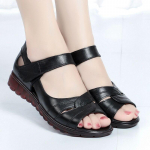 Suvised pehmest nahast sandaalid Naiste lameda p&otilde;hjaga libisemiskindlad kingad Lameda kontsaga pluss suuruses pehme tallaga naiste kingad 35