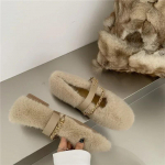 Disainer Kevad-s&uuml;gis Naiste soojad karusnahast kingad Mood Madal libisemine Naiste Lamedad kingad &Uuml;mmarguse varbaga naiste Mary Jane kingad 35 khaki