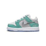 April Skateboards x Nike Dunk Low SB TD Turbo Green Beebi tossud Metallik-h&otilde;bedased FZ6107-300 22