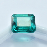 Looduslik roheline turmaliin 10,6 ct smaragdl&otilde;ikega sertifitseeritud lahtine v&auml;&auml;riskivi 12.3 mm approx roheline