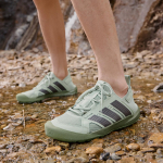 Adidas DAROGA 25 Kangast Mugavad Matkasaapad Unisex Halo Roheline 40.5