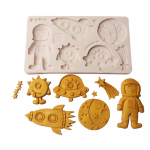 Kosmoses&uuml;stik Fondant &scaron;okolaadivorm Astronaut Lendav Taldrik Meteor Koogikaunistus Silikoonvorm valge