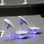 Naiste sandaalid 14 cm kontsad helendavad sussid Crystal paksu kontsaga &ouml;&ouml;klubi Catwalk 10365 seeria 15 cm kontsaga LFD 34 valge