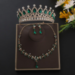 Pruudikrooniga peakate, kolmeosaline komplekt Rhinestonest peapael S&uuml;nnip&auml;evakroonikaelakee Pulmaaksessuaarid Juuste aksessuaarid