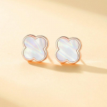 S925 Sterling Silver Fritillary Four Leaf Clover Ear Stud Minority Design K&otilde;rvar&otilde;ngad Elegantsed K&otilde;rvar&otilde;ngad