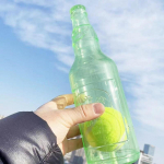 Lemmiklooma n&auml;rimism&auml;nguasi TPR hammustuskindel &otilde;llepudel tennisepalliga m&auml;nguasi kutsika hammaste krigistamine koera n&auml;rimine piiksuvad interaktiivsed m&auml;nguasjad