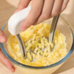 K&auml;sitsi kartulipuksuri plastist pressitud kartulipurustaja kaasaskantav k&ouml;&ouml;git&ouml;&ouml;riist imikutele Toit Puuviljad Banaani K&uuml;psetamine onesize