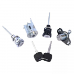 69057-02130 S&uuml;&uuml;telukk Ukse- ja Pagasiruumi Lukkude Komplekt Toyota Corolla 2003-2008 jaoks