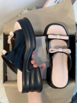 Moodsad Uued Suvised Sandaalid Vibu Naiste Platvormkingad Kontsad Luksuslikud Mules Kiil Black Sandaalid Elegantne Disainer Vahtplastist Maja Sisetallad 35