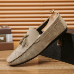 Moodsad meeste mokassiinid Suede Moccasins Suvi S&uuml;gis Tuttidega Paadikingad Meeste Br&auml;ndi Slip-on Lamedad Jalan&otilde;ud Disainer Meeste Nahast Vabaaja Jalan&otilde;ud 39