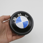 1 tk 3D ABS Kroom Must Tagumine Pagasiruumi Embleem Alusega BMW Sinivalgele Logole X5 E70 F15 X4 F26 X6 E71 F16 X3 F25 X5 X6-F16 F15