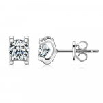 Rose Gold 5 mm Moissanite Stud k&otilde;rvar&otilde;ngad 100% 925 h&otilde;be klassikaline Bull Head teemantk&otilde;rvar&otilde;ngas naistele Meeste kaetud 18k kullaga ehted 0.5ct 1 pair