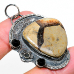 Natural Septerian Stone, Spinel Gemstone 925 Sterling Silver Pendant 2.17 d1p02