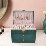 Jewelery Organizer Necklace Box with Hook Clasps Easy to Store Jewellery Display Case Container for