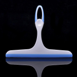 Majapidamises kasutatav pehme klaasi- ja plaatide puhastusvahend roheline