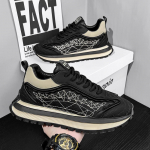 Populaarsed meestejalatsid kevadel, uued moetrendikad br&auml;ndi mitmek&uuml;lgsed vabaajajalatsid, Forrest Gumpi kingad, jooksuspordijalatsid, paksu tallaga praetud t&auml;navaisa kingad 39