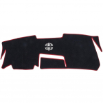 Libisemisvastane armatuurlaua matt, sobib Mazda CX-30 2019-2021 vasakpoolse rooliga, vildist armatuurlaua kate, punase &auml;&auml;risega