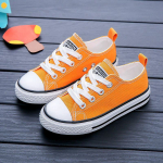 2024. aasta paeltega valged laste vabaaja l&otilde;uendist kingad poistele ja t&uuml;drukutele &ndash; vanemate ja laste spordijalatsite hulgim&uuml;&uuml;k Standard size 36 (Mom's shoes) kollane