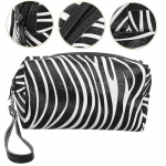 NEEDIVYOU Kosmeetikakott Zebra Print, 19,5 x 10,5 cm, vastupidav ja stiilne t&otilde;mblukuga meigikott