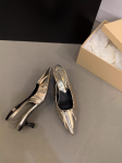 Naiste H&otilde;bedased K&otilde;rge Kontsaga Sandaalid Pandlaga Kleidikingade Disain Uued Slingback Sussid 2024 Suvi Terava Ninaga Pumbad Vabaaja Zapatos Slaidid 35 kuld