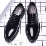 Uued meeste Brogue nahast kingad Business Casual Briti pidulikud nahast kingad Korea pulmakingad Meeste hingavad 38 must