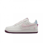 Nike Air Force 1 Low Valentinip&auml;ev 2026 IQ4937-161 41 valge/roosa
