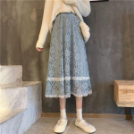 S&uuml;gis- ja talvine k&otilde;rge v&ouml;&ouml;kohaga pitsseelik Keskmise pikkusega t&auml;iesti sobiv &uuml;hev&auml;rviline lill S helesinine v&auml;rv