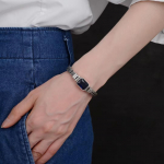 S925 h&otilde;bedane k&auml;ev&otilde;ru ruudukujuline v&otilde;luv sinine tsirkoon meeste ja naiste samas stiilis Tai h&otilde;bedast k&auml;ev&otilde;ru luksuslikud peened ehted 20CM