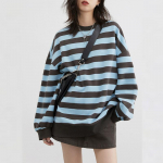 Naiste vabaaja kampsun, &uuml;mara kaelusega triibuline pikkade varrukatega T-s&auml;rk, &otilde;huke &uuml;laosa S sinine