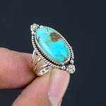 Looduslik t&uuml;rkiissinine v&auml;&auml;riskivi massiivne 925 sterlingh&otilde;be kolme varrega s&otilde;rmus naistele ja t&uuml;drukutele 5 sinine