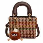 S&uuml;gis- ja talvine ni&scaron;i villane v&auml;ike kott, lihtne ja mitmek&uuml;lgne &uuml;he &otilde;laga kott, ruuduline retroprintsess Diana kott one size kohv