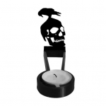 Halloweeni &otilde;udusk&uuml;&uuml;nlahoidja naiste varese pealuu k&uuml;&uuml;nla vari rataste kaunistus Votive teek&uuml;&uuml;nla k&uuml;&uuml;nlaalus, k&uuml;&uuml;nlajalg laua keskosa