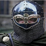 Keskaegne viikingi kiiver kettpostiga Sca Larp kiiver, must Poola terasest kost&uuml;&uuml;m