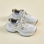 Uued naiste suvised isa-tennised &otilde;pilastele sportimiseks ja vabaajaks, t&auml;navamood, v&otilde;rk, hingavad ja k&otilde;rgendatud 39