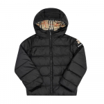 Burberry kapipolsterdus poistele Thomas Beari logokleeps Saadaval ka t&auml;iskasvanute suuruses 8109442 A1189 (8A)