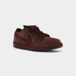 Nike SB Dunk Low Armastuse linn Burgundia purustus 42.5 valge