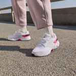 Jordan Trunner Access Valge Must Pinksicle (Naiste omad) 35.5