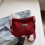 Uus Retro L&otilde;uendist Crossbody Kott Lihtsa T&auml;hetr&uuml;kiga Vabaaja &Otilde;lakott Naistele Tekstuuriga Vabaaja ja Mitmek&uuml;lgne Messenger Kotid punane