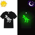 Three-Rex Kids T-Rex Dinosaur Glow In Dark Geen Light helendav laste t-s&auml;rk 1 must