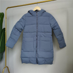 Talvine pika kapuutsiga naiste &uuml;hev&auml;rviline t&auml;isvarrukaga t&otilde;mblukk, paks soe taskuga sulemantel M sinine