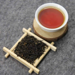 2023. aasta Lapsang Souchongi must tee Wuyi Hongcha Hiina punane tee Zheng Shan Xiao Zhong 250g / 8.81oz