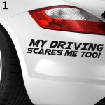 Universaalne Funny My Me Too Driving Scares Window Car Vin&uuml;&uuml;l Kleebis Kirjad Kleebis valge